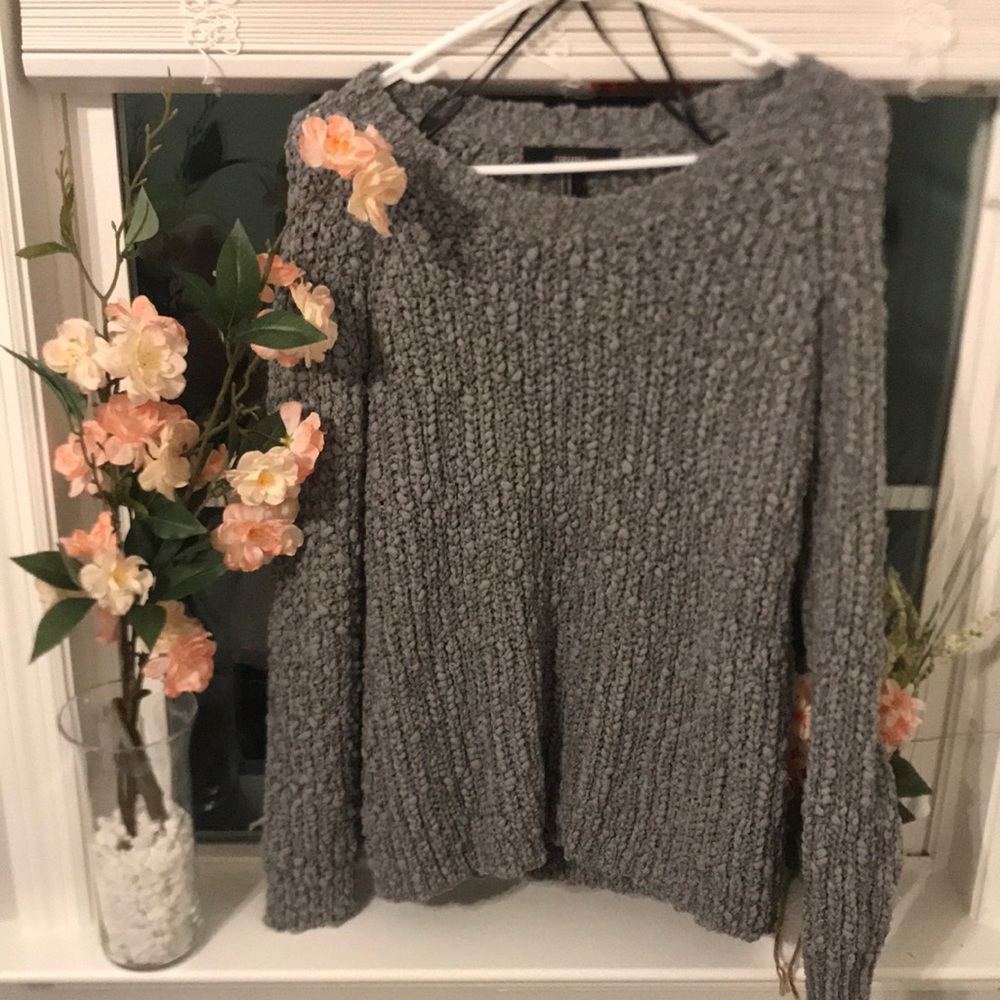 Grey sweater